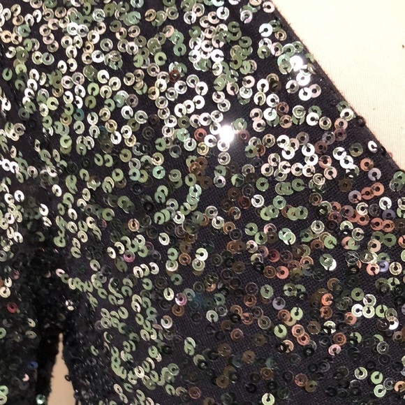 Badgley Mischka Sequin Shamrock Pencil Dress Size Small Green - Picture 5 of 10